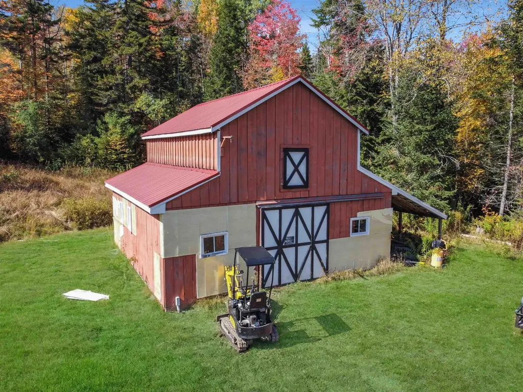 263 Milan Road Milan NH 03588