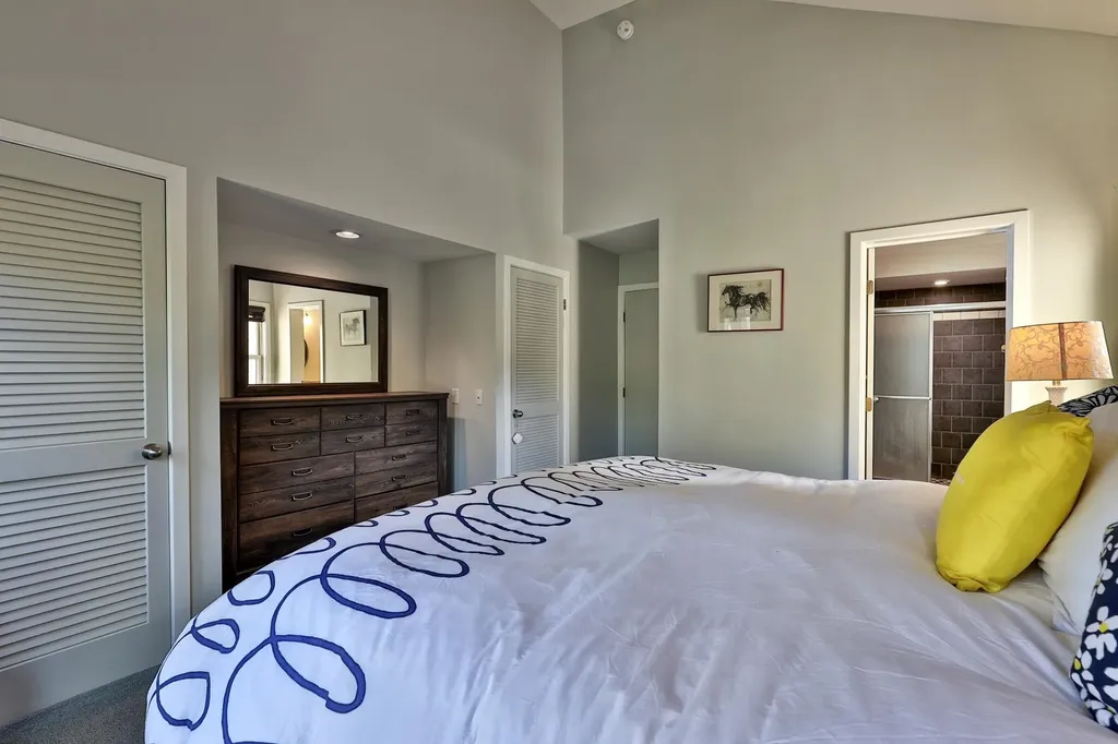 106 Fox Hollow Village Mendon VT 05701