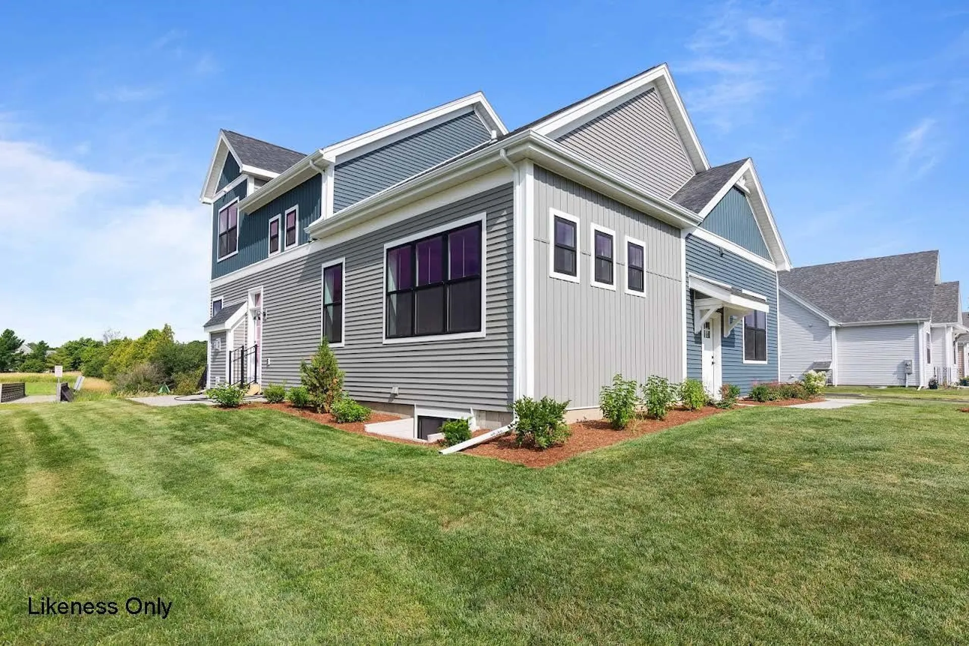 136 Elm Street South Burlington VT 05403