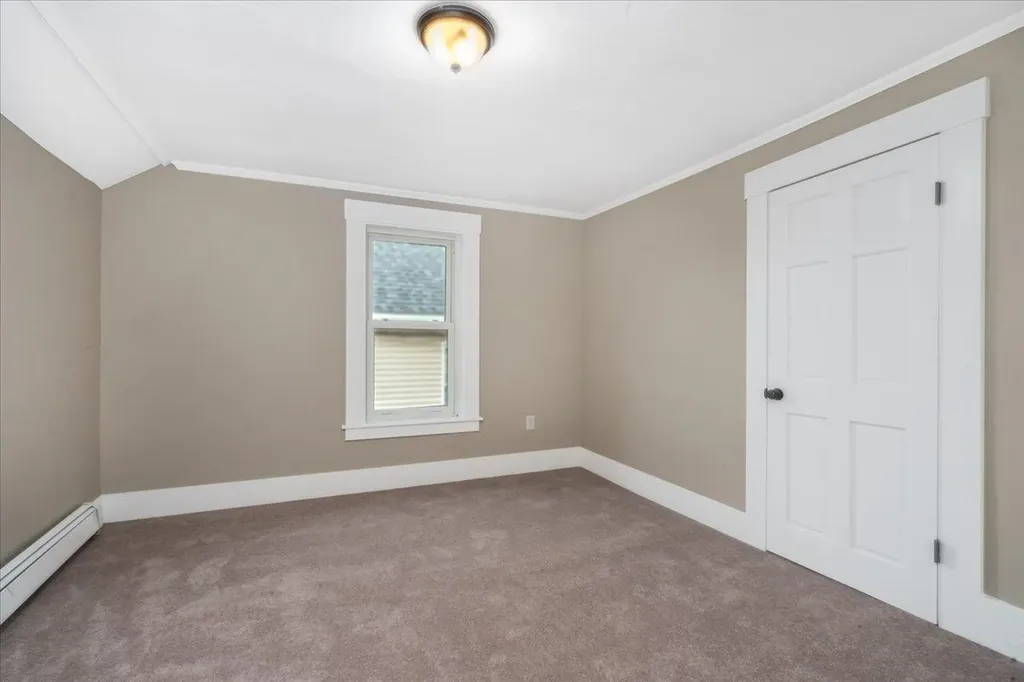 75 School Street Franklin NH 03235