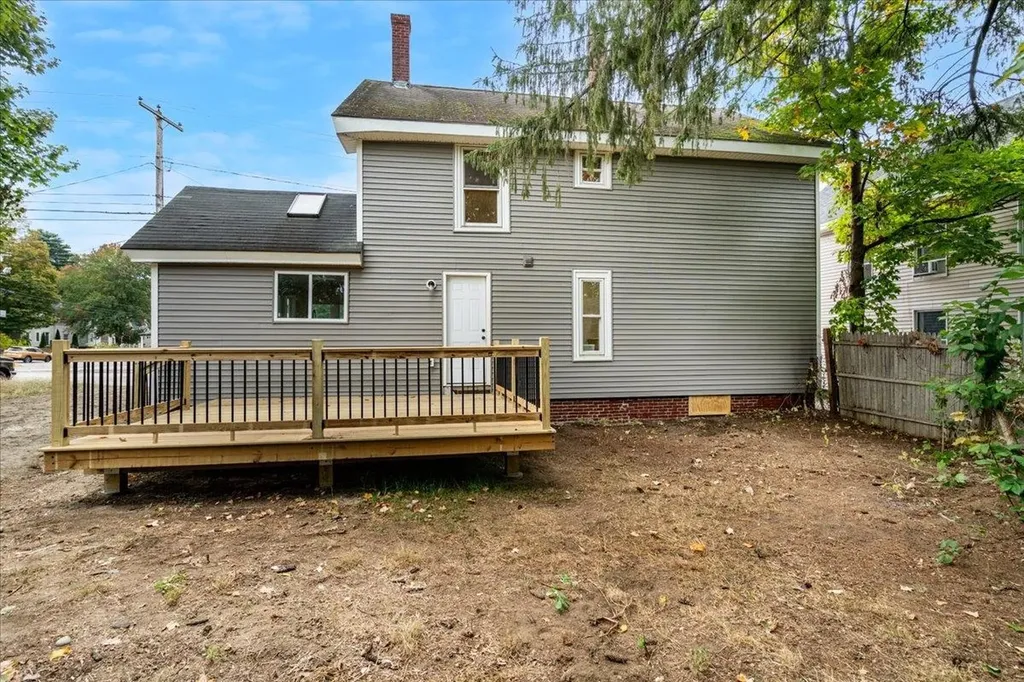 75 School Street Franklin NH 03235