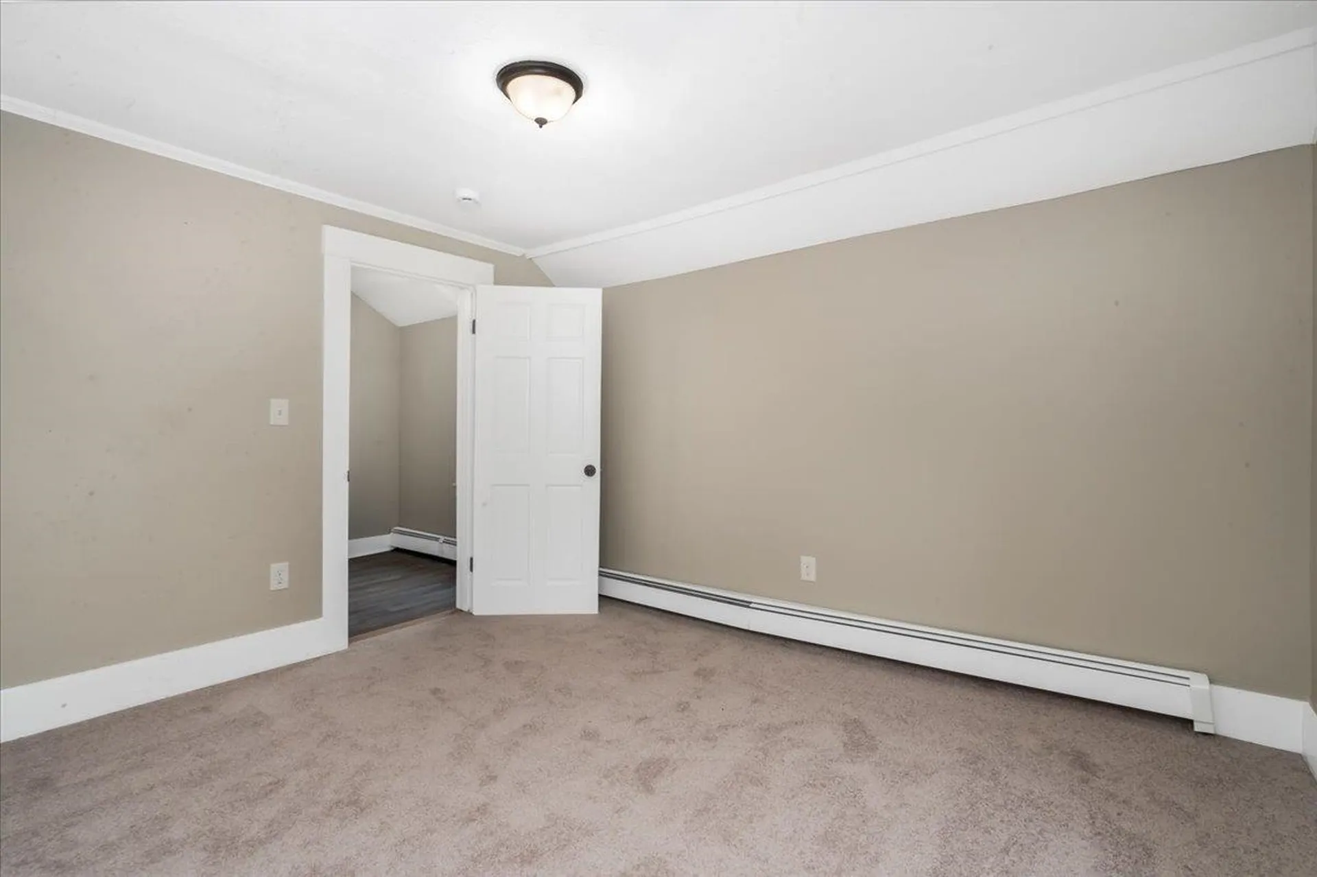 75 School Street Franklin NH 03235