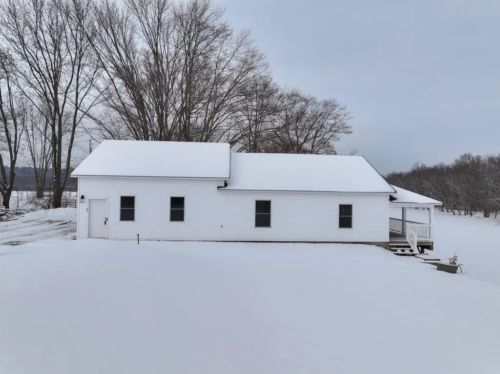 58 Riverview Street Ferrisburgh VT 05491