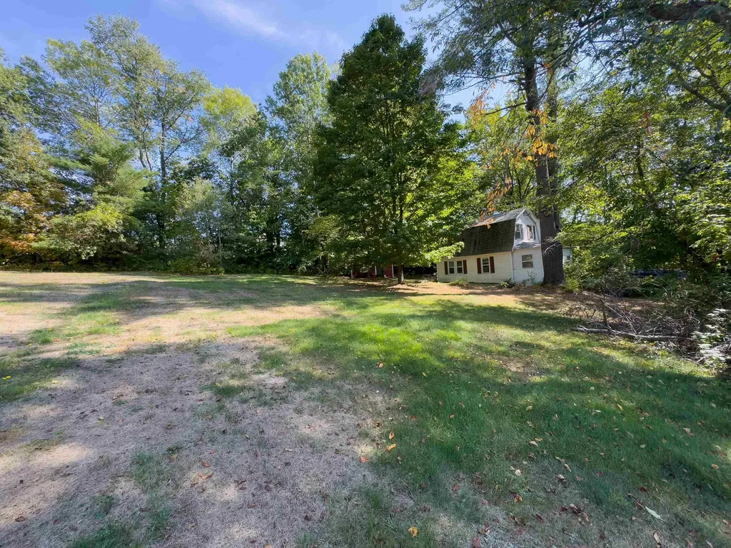 28 Boomhower Road Haverhill NH 03785