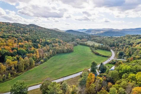 239 Nh Route 25c Piermont NH 03779