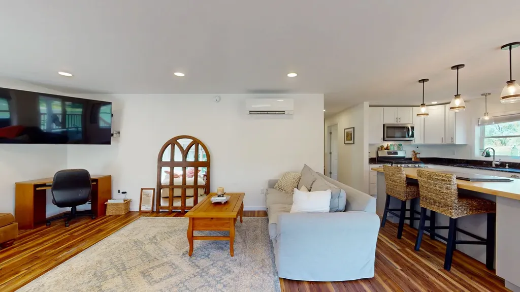 46 Riverview Street Ferrisburgh VT 05491