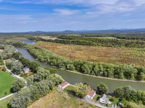46 Riverview Street Ferrisburgh VT 05491