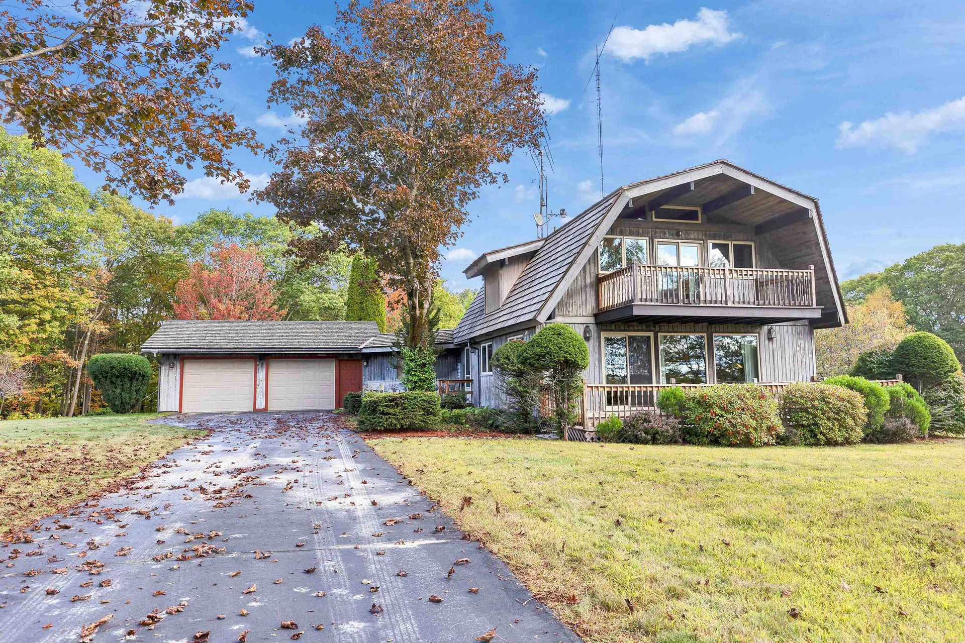 33 Kimball Hill Road Hillsborough NH 03244