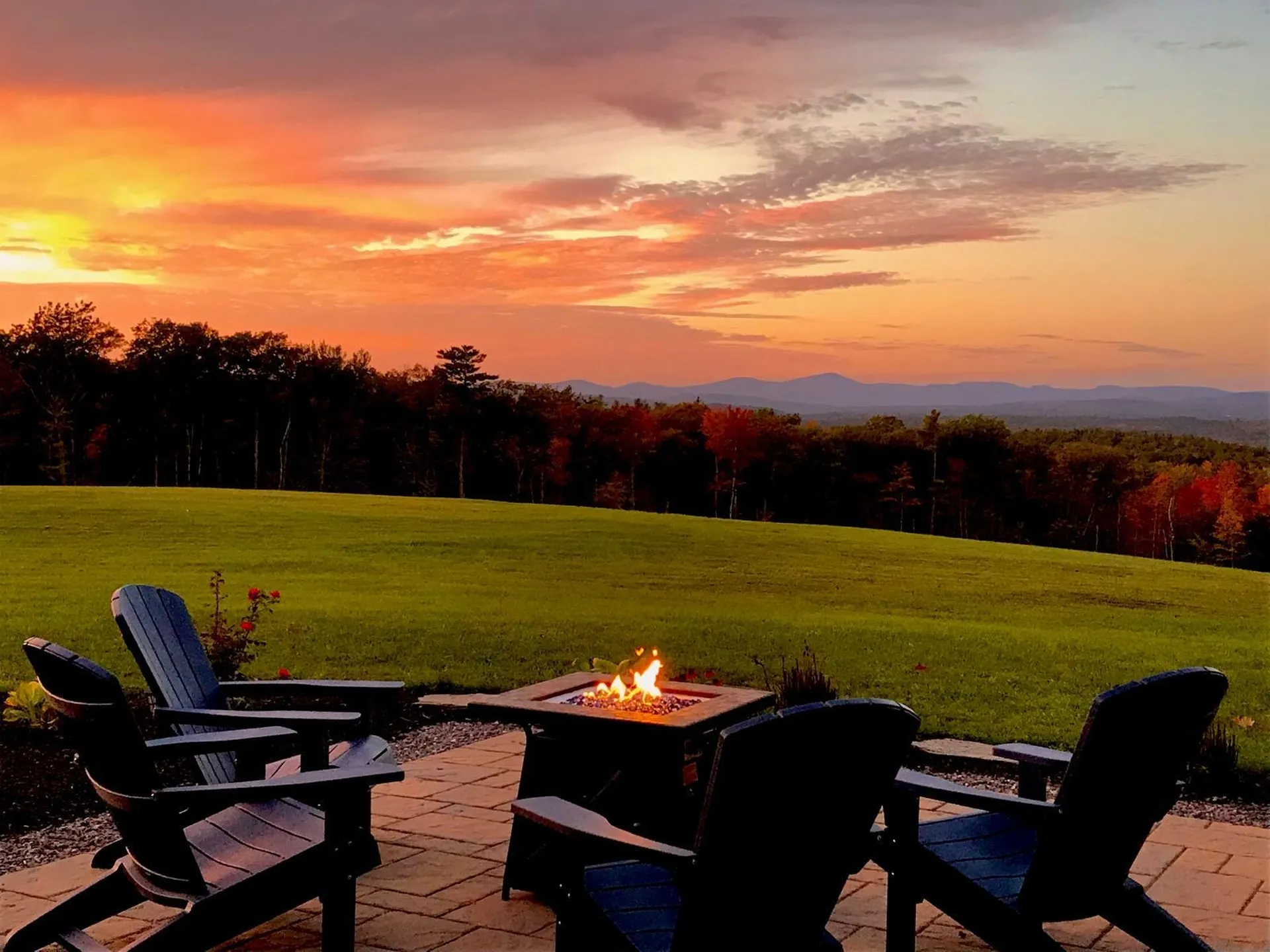 152 Evans Road Barnstead NH 03218