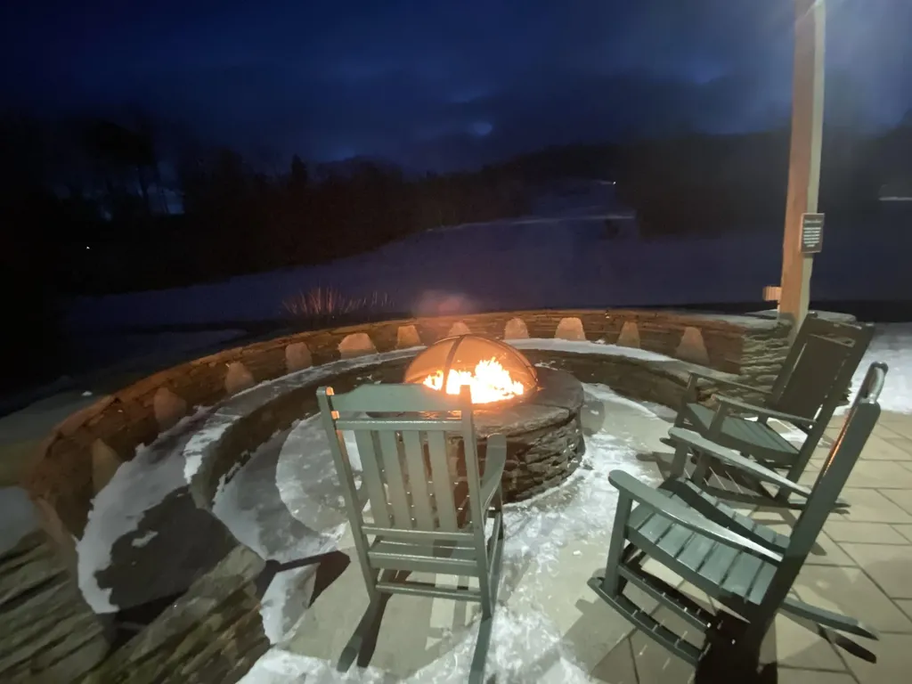 304/06 Qtr.2,89 Grand Summit Way Dover VT 05356