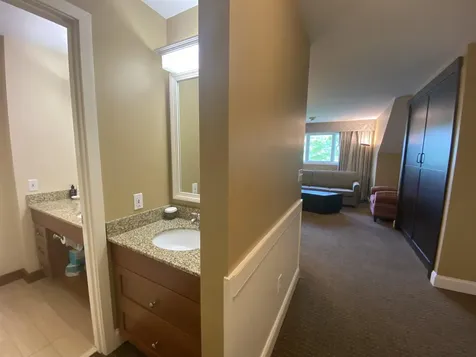 304/06 Qtr.2,89 Grand Summit Way Dover VT 05356