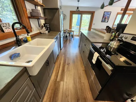 194 Reservoir Road Campton NH 03223