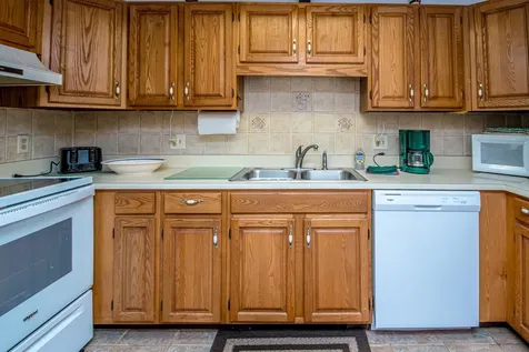 30 Christmas Mountain Road Bartlett NH 03812