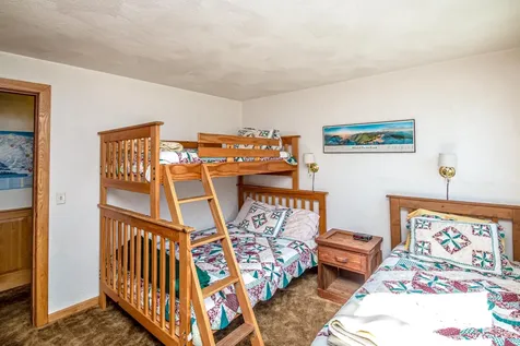 30 Christmas Mountain Road Bartlett NH 03812