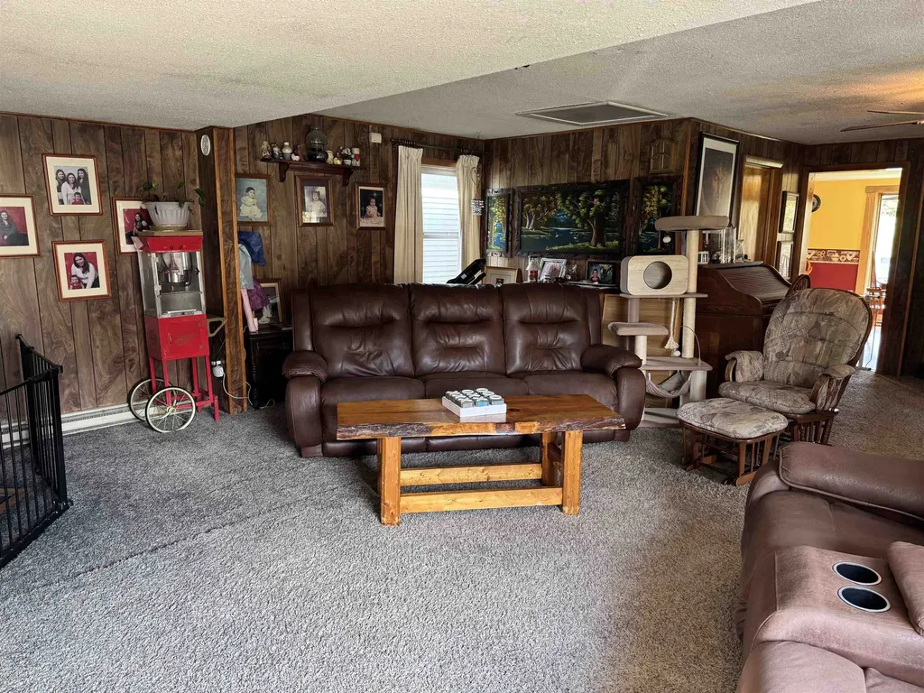 88 Gillen Avenue Johnson VT 05656