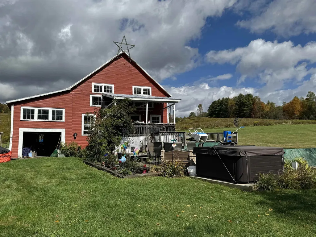 88 Gillen Avenue Johnson VT 05656