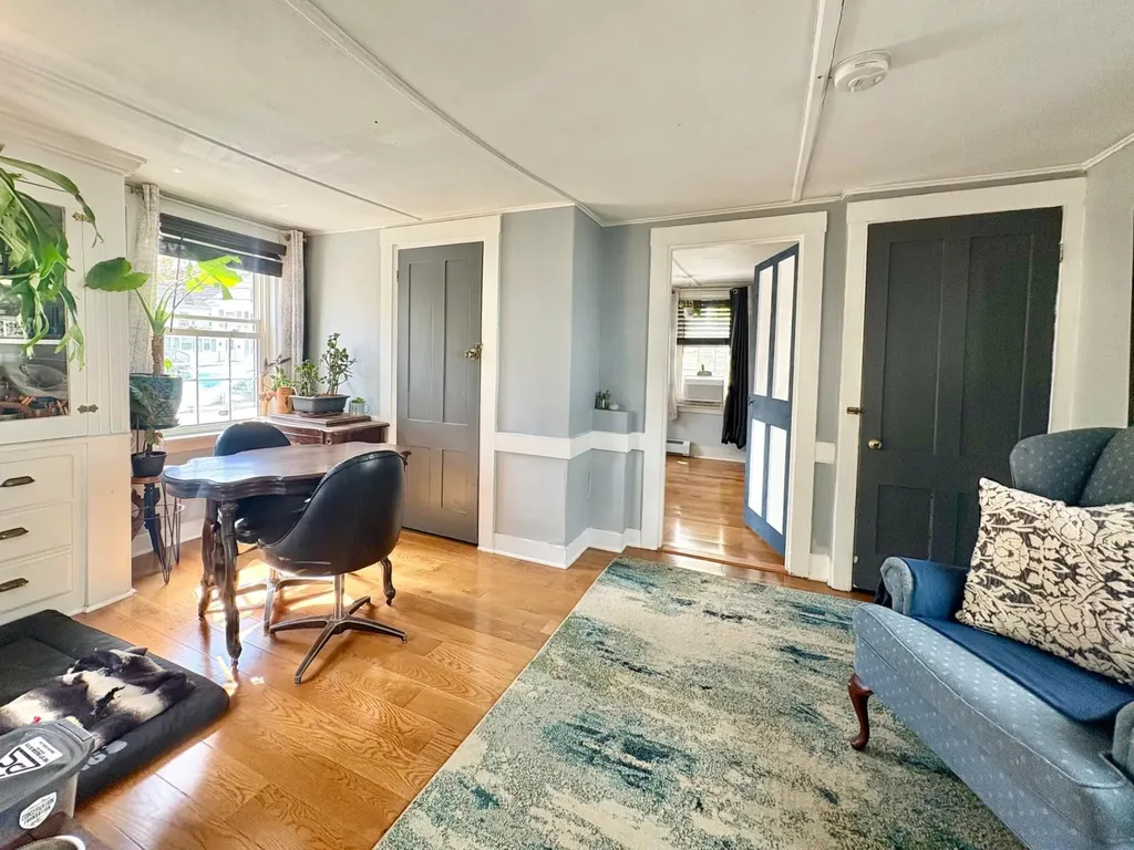 5 Kossuth Street Exeter NH 03833