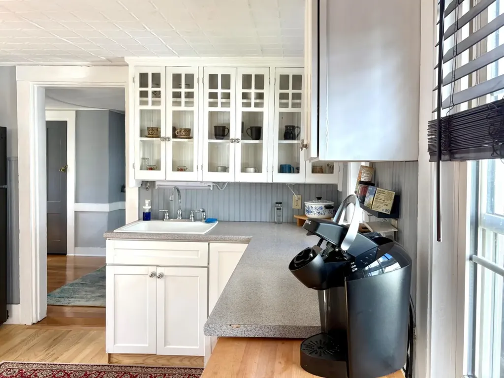 5 Kossuth Street Exeter NH 03833