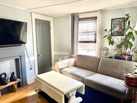 5 Kossuth Street Exeter NH 03833