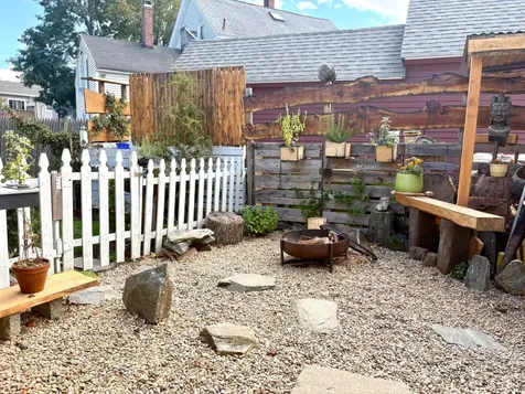 5 Kossuth Street Exeter NH 03833