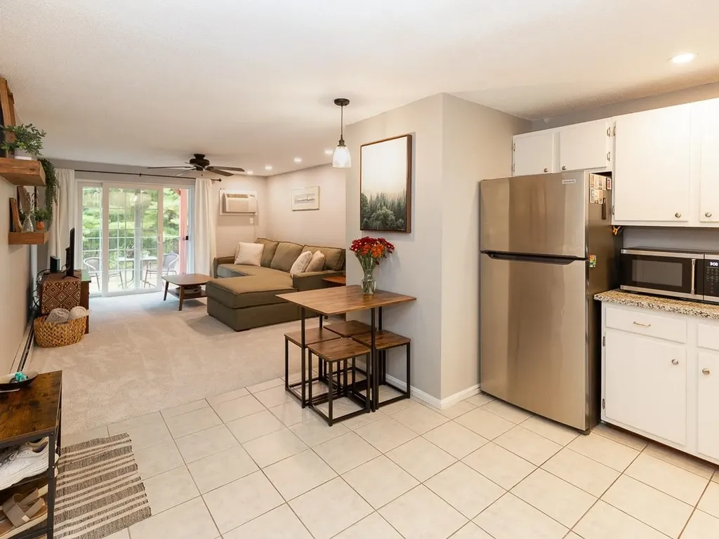 1708 White Cedar Boulevard Portsmouth NH 03801