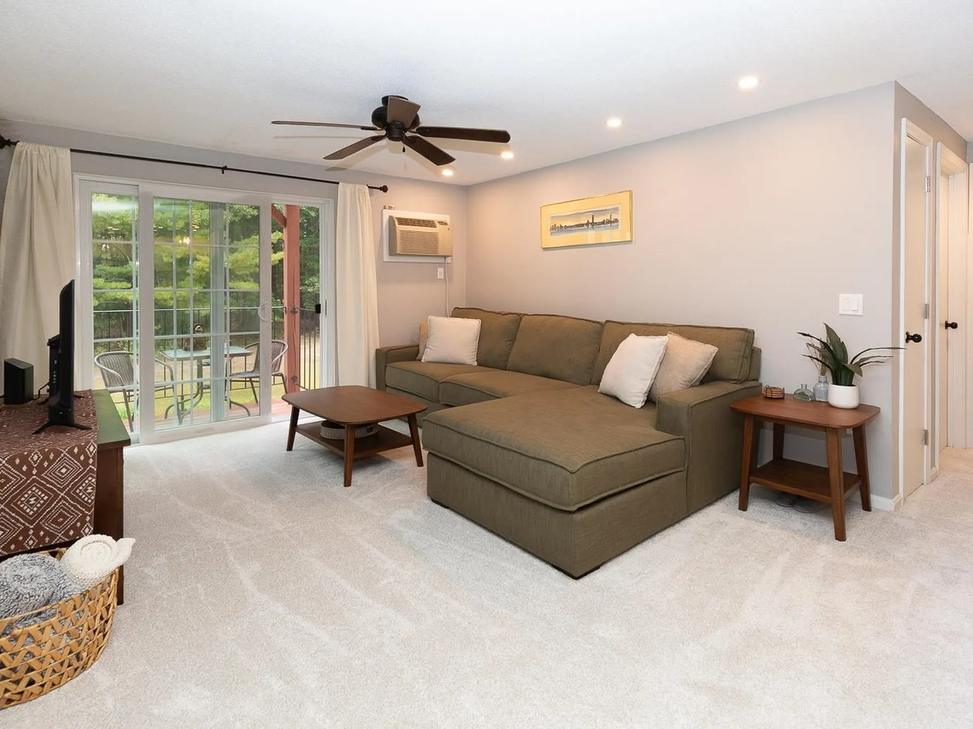 1708 White Cedar Boulevard Portsmouth NH 03801