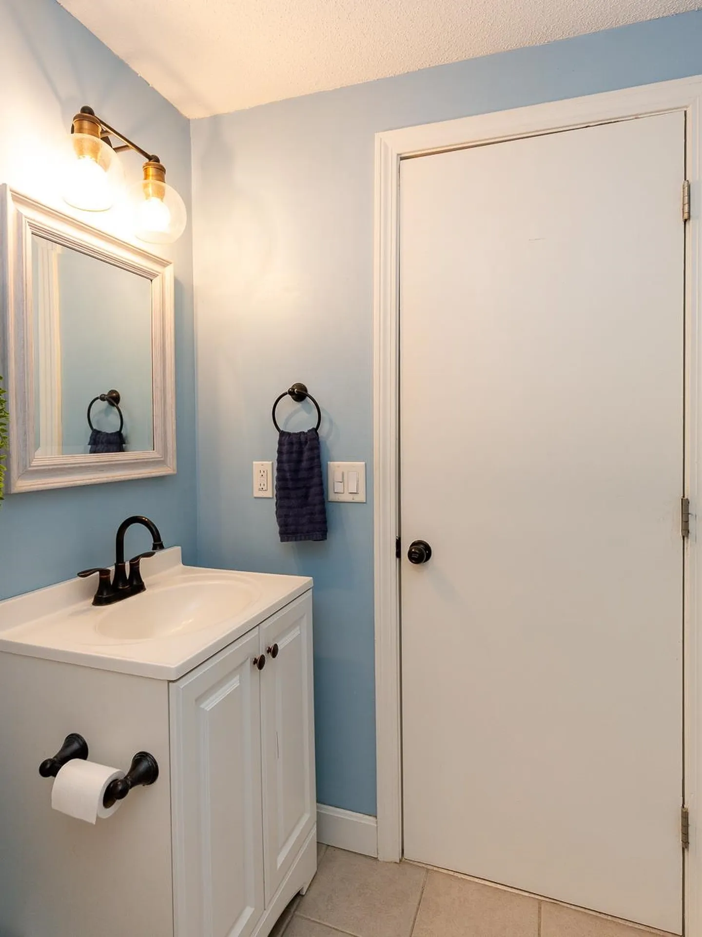 1708 White Cedar Boulevard Portsmouth NH 03801