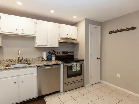 1708 White Cedar Boulevard Portsmouth NH 03801