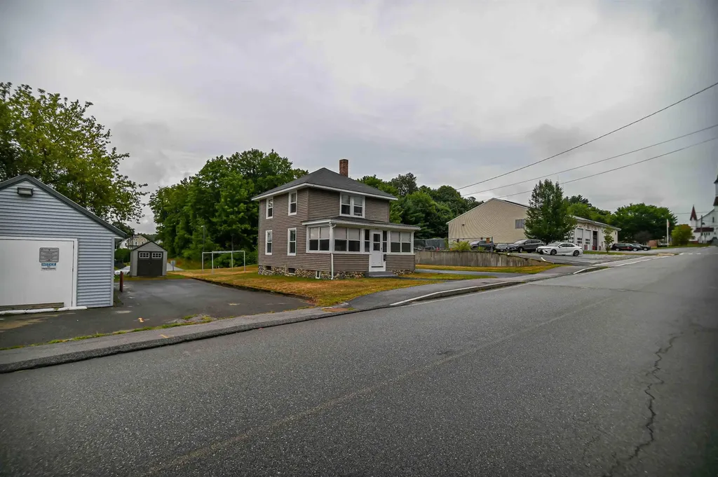 7 Ferry Street Allenstown NH 03275