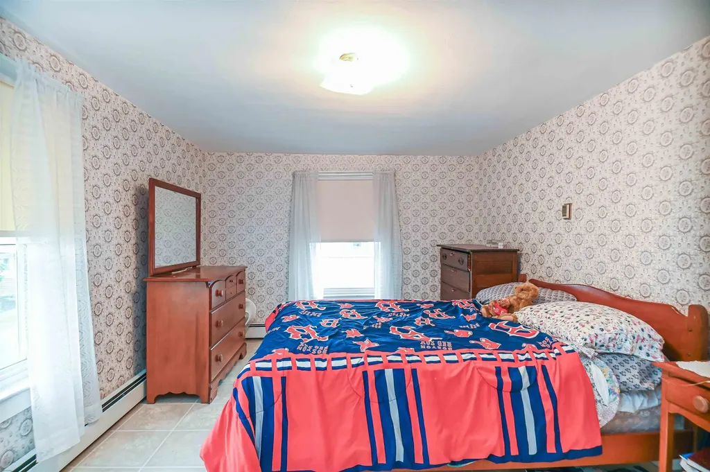 7 Ferry Street Allenstown NH 03275