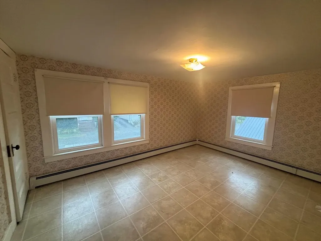 7 Ferry Street Allenstown NH 03275