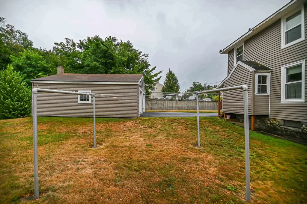 7 Ferry Street Allenstown NH 03275