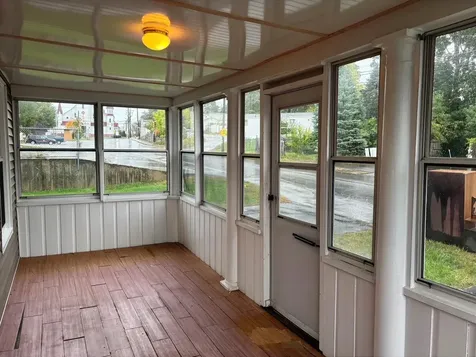 7 Ferry Street Allenstown NH 03275