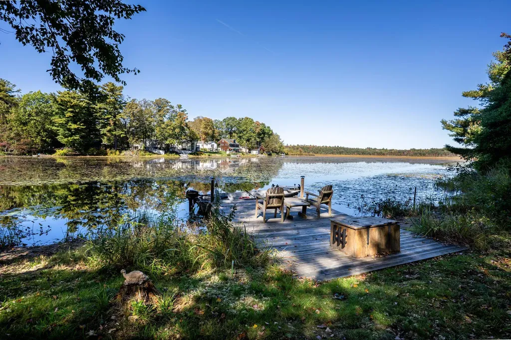 11 & 13 Dulcies Point Road Kingston NH 03848