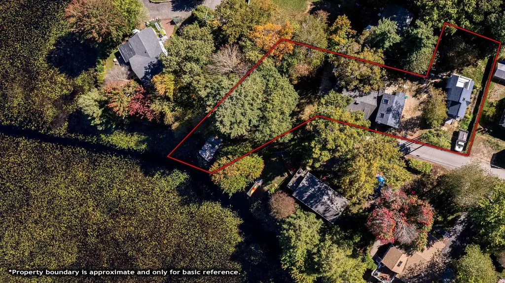 11 & 13 Dulcies Point Road Kingston NH 03848