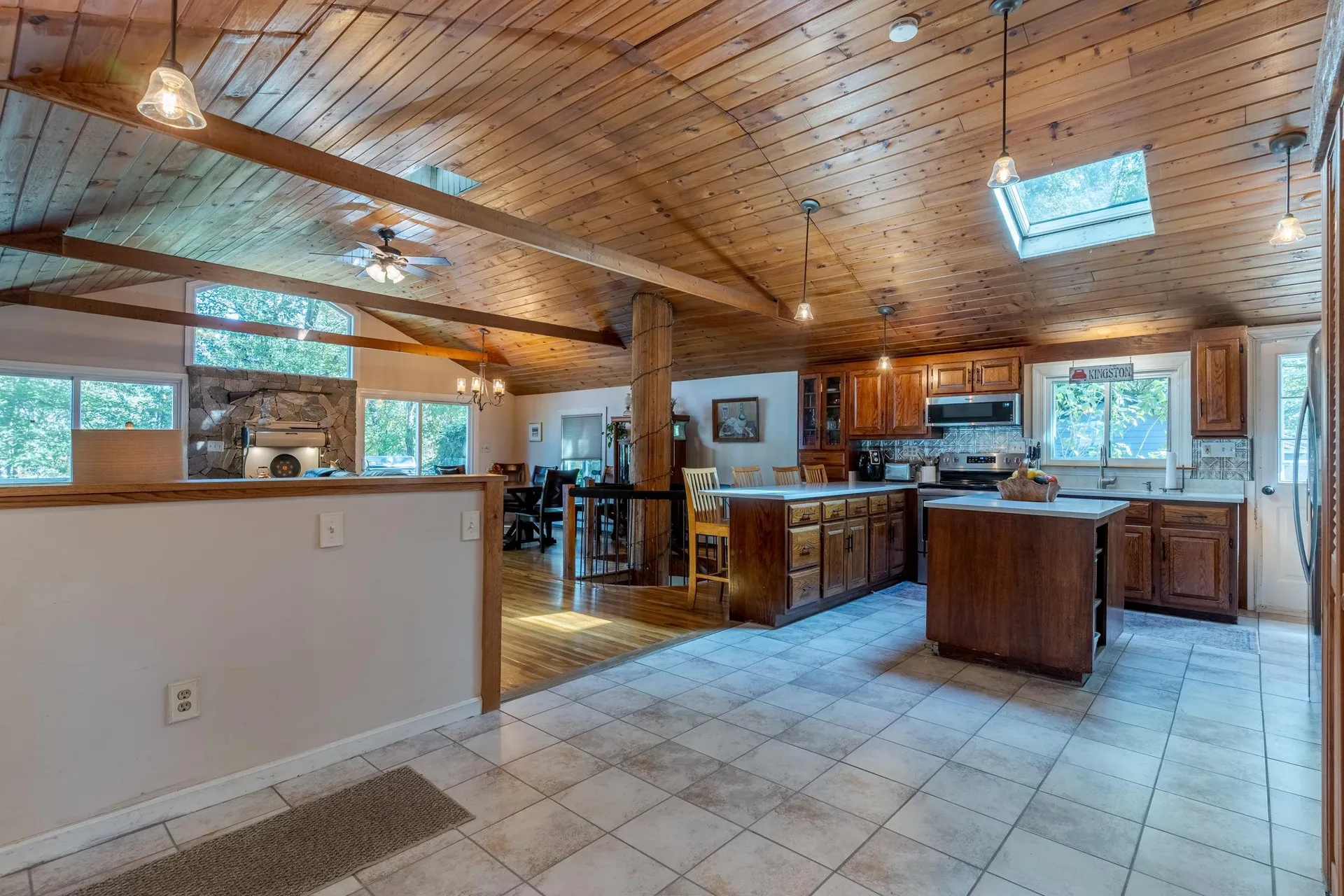 11 & 13 Dulcies Point Road Kingston NH 03848