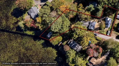 11 & 13 Dulcies Point Road Kingston NH 03848