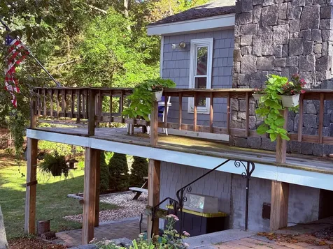 11 & 13 Dulcies Point Road Kingston NH 03848