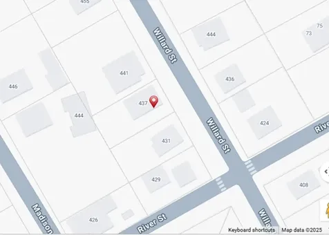 437 Willard Street Berlin NH 03570