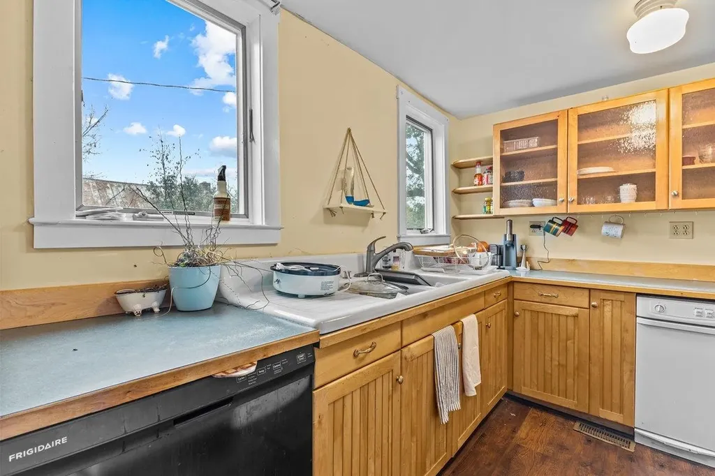 266 Vermont 15 Jericho VT 05465