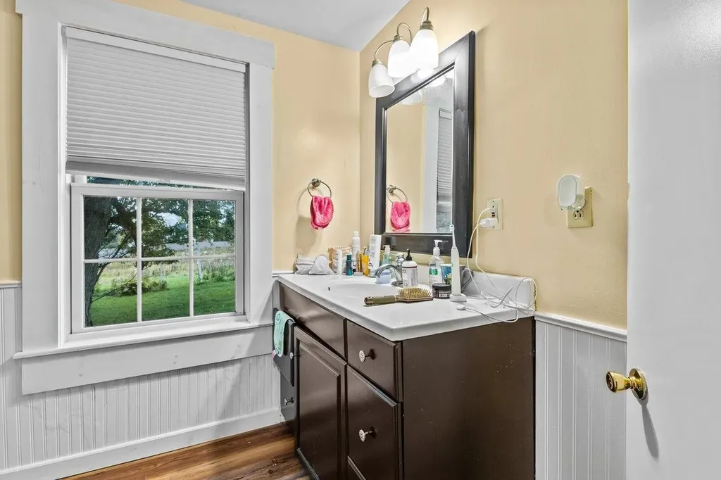 266 Vermont 15 Jericho VT 05465