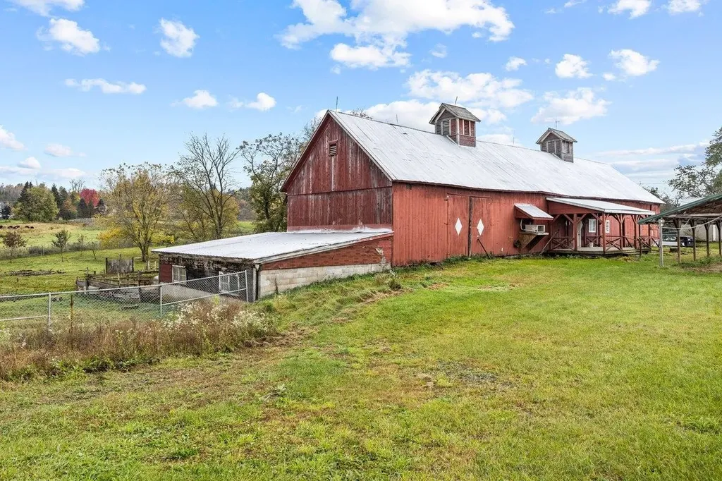 266 Vermont 15 Jericho VT 05465