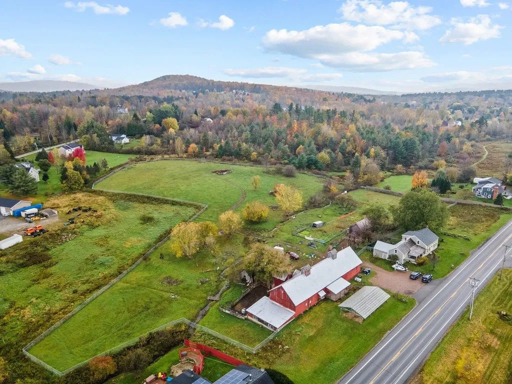 266 Vermont 15 Jericho VT 05465