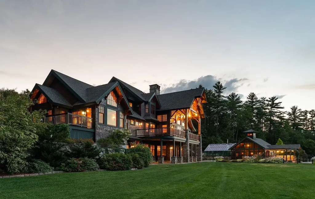 827 Davis Hill Road Conway NH 03813