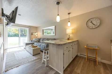 118 Weirs Road Gilford NH 03249