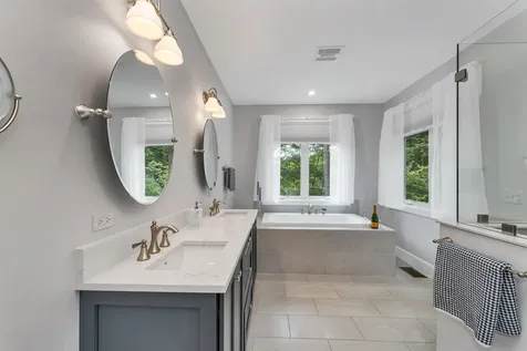 79 River Street Wolfeboro NH 03894