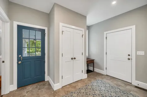 79 River Street Wolfeboro NH 03894