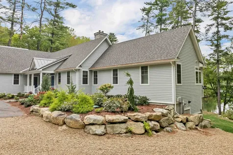 79 River Street Wolfeboro NH 03894