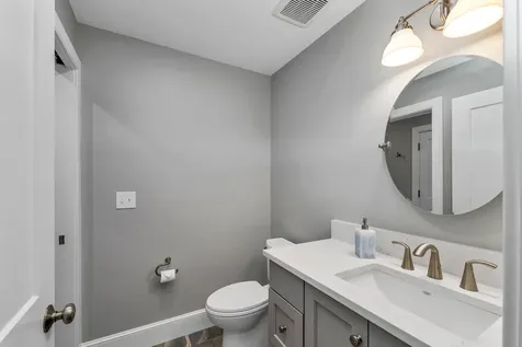 79 River Street Wolfeboro NH 03894