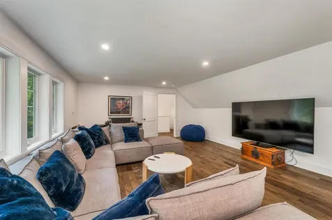 79 River Street Wolfeboro NH 03894